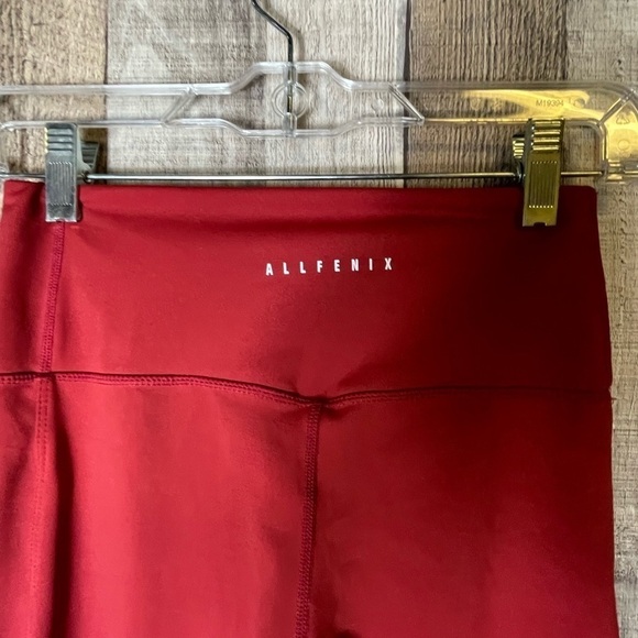 Alfenix Red Leggings - Picture 8 of 10